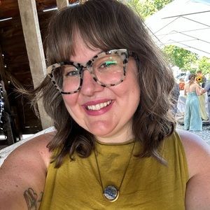 Meet your Posher, Mallory